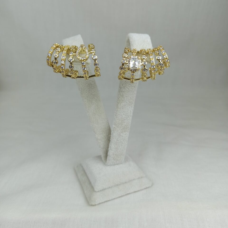Altın Renk Çelik 14K Çok Sıralı Zirkon Taşlı Halka Küpe (20mm)